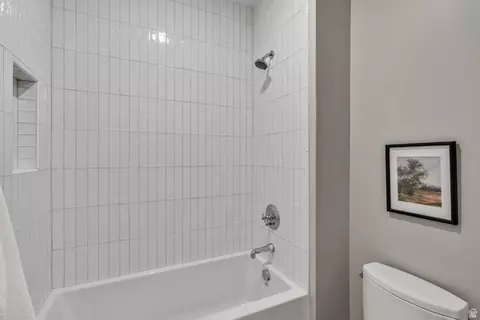 Bath - 764 N 2000 E, Mapleton, UT 84664 photo 6 of 6