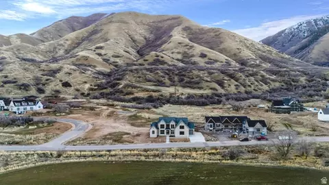 View/Area - 764 N 2000 E, Mapleton, UT 84664 photo 1 of 1