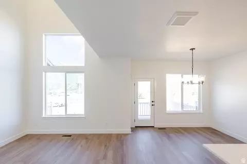 Living - 5318 S Acacia Dr #793, Mapleton, UT 84664 photo 2 of 2