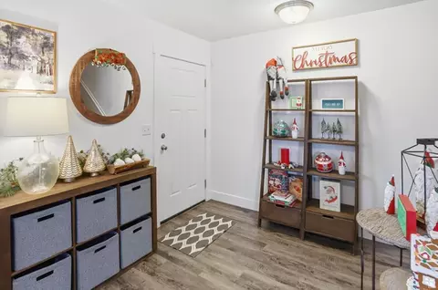 Entry Way - 89 E 200 S, Franklin, ID 83237 photo 6 of 6