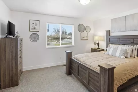Bedroom - 89 E 200 S, Franklin, ID 83237 photo 6 of 8