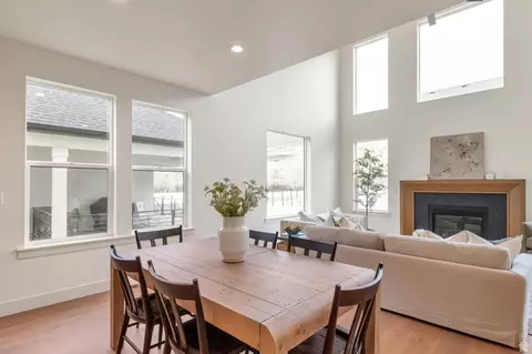Dining - 2132 N 725 W, Centerville, UT 84014 photo 1 of 2