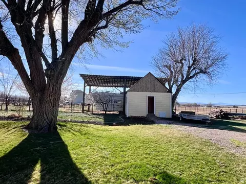 Exterior - 479 E 100 N, Meadow, UT 84644 photo 17 of 24