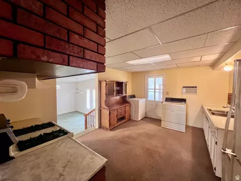 Kitchen - 479 E 100 N, Meadow, UT 84644 photo 4 of 4