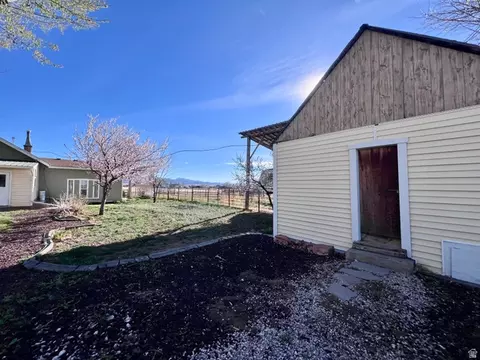Exterior - 479 E 100 N, Meadow, UT 84644 photo 10 of 24