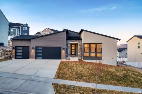 1142 W Gossamer Ln #9, Saratoga Springs, UT 84045