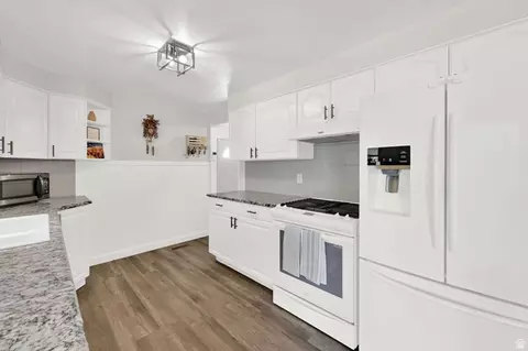 Kitchen - 2088 N 450 W, Sunset, UT 84015 photo 2 of 5