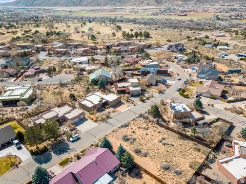 2204 S Arena Roja #2, Moab, UT 84532 photo 10