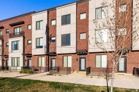 25 E Center St N #61, North Salt Lake, UT 84054