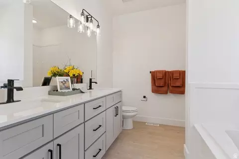 Bath - 5777 W 4100 S, Hooper, UT 84315 photo 1 of 6