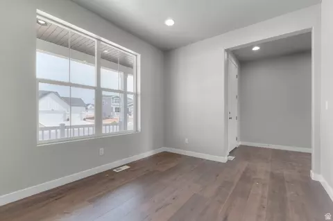 Living - 1283 W 2375 S, Syracuse, UT 84075 photo 1 of 3