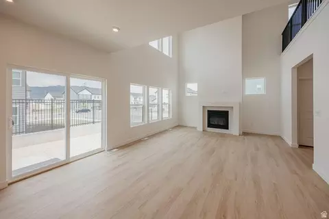 Living - 3643 N Eagle Dr #313, Eagle Mountain, UT 84005 photo 3 of 5