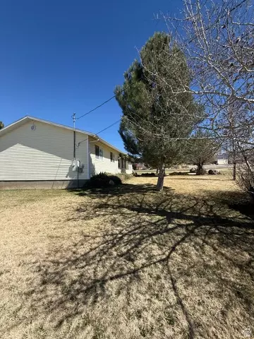 Exterior - 591 E 300 S, Mount Pleasant, UT 84647 photo 5 of 13