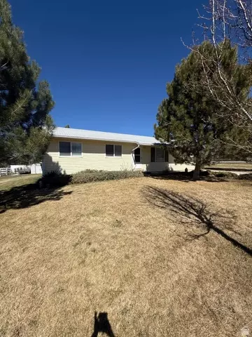 Exterior - 591 E 300 S, Mount Pleasant, UT 84647 photo 3 of 13