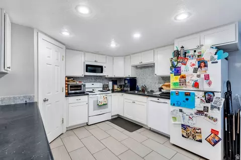 Kitchen - 171 E 500 N, Orem, UT 84057 photo 7 of 7