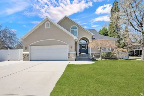 8450 S 865 E, Sandy, UT 84094