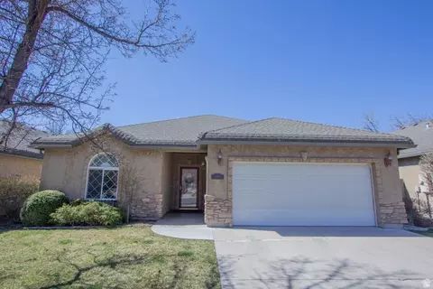 405 N Willow Ln, Providence, UT 84332