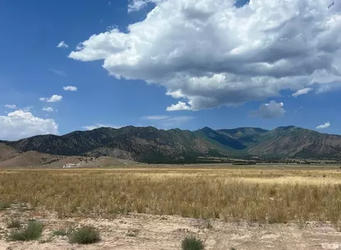 2886 N Cheyenne Road Rd #2, Eagle Mountain, UT 84005