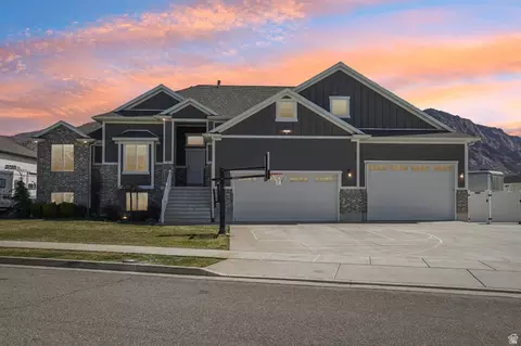 1382 N 150 E, Harrisville, UT 84404