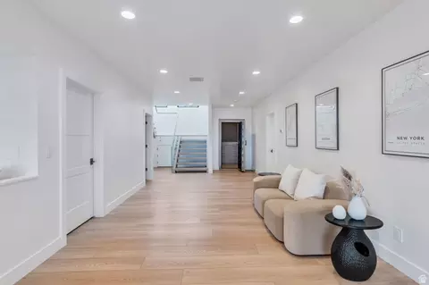 Entry Way - 3918 S Mapleton Estates Dr, Mapleton, UT 84664 photo 10 of 12
