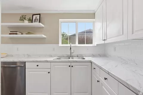 Kitchen - 7795 S 1000 E, Midvale, UT 84047 photo 2 of 4