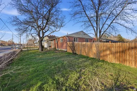 Exterior - 7795 S 1000 E, Midvale, UT 84047 photo 3 of 3