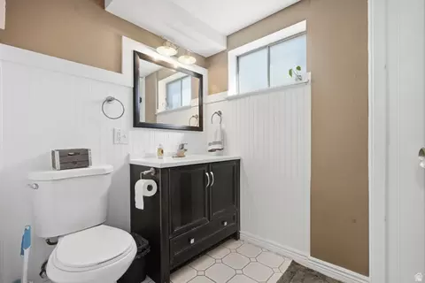 Bath - 7795 S 1000 E, Midvale, UT 84047 photo 4 of 4