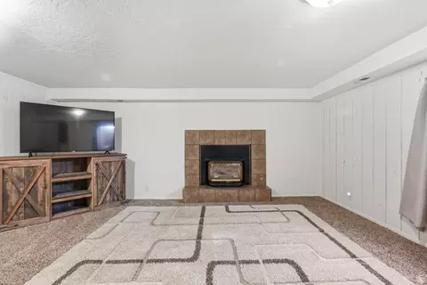 Living - 390 N 300 W, Beaver, UT 84713 photo 4 of 4