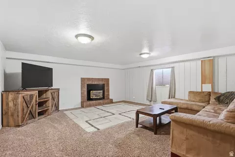 Living - 390 N 300 W, Beaver, UT 84713 photo 3 of 4