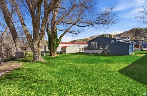 975 E 6600 S # 55, Uintah, UT 84405 photo 25