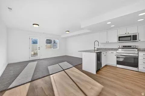213 E Tamarak Cir, Lehi, UT 84043
