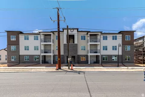 3763 S Dalbergia Dr #D301, West Valley City, UT 84119