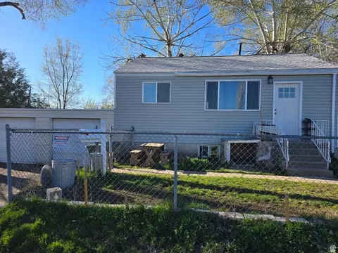 1083 W Fremont Ave, Salt Lake City, UT 84104