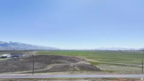 1400 E 4800 S #1, Preston, ID 83263