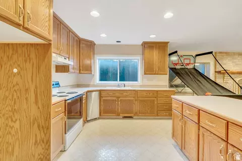 Kitchen - 1480 430 E, Orem, UT 84097 photo 7 of 9