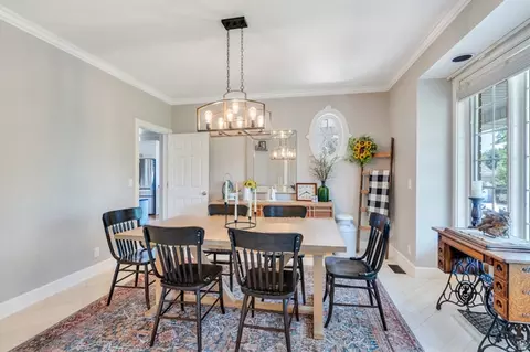 Dining - 1480 430 E, Orem, UT 84097 photo 2 of 3