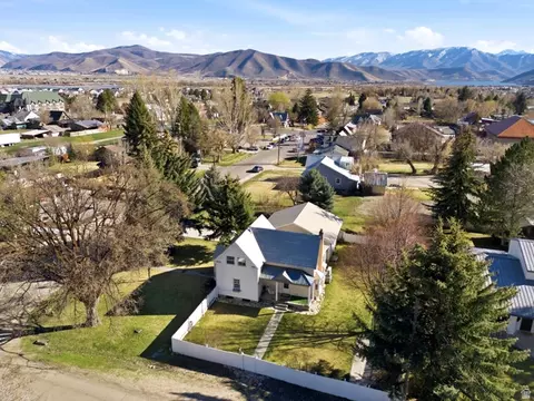 View/Area - 85 N 100 E, Midway, UT 84049 photo 1 of 8
