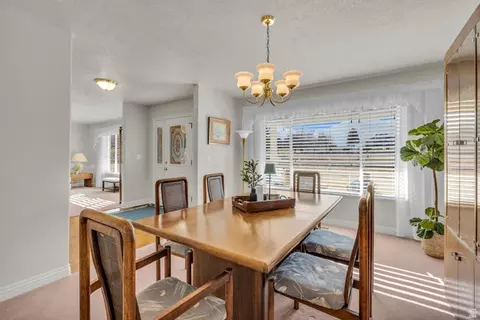 Dining - 1060 W 2620 S, Mapleton, UT 84664 photo 1 of 7