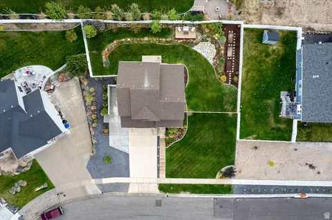 View/Area - 522 N 800 E, Hyde Park, UT 84318 photo 4 of 10