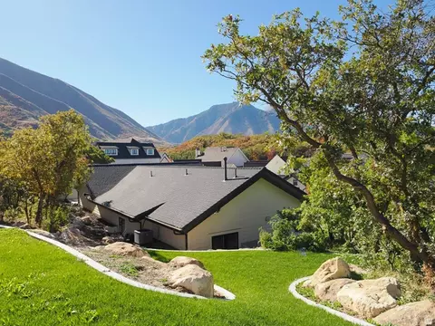 Exterior - 3167 S Mapleton Estates Dr, Mapleton, UT 84664 photo 9 of 11