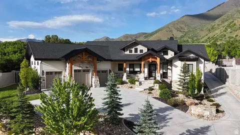 Exterior - 3167 S Mapleton Estates Dr, Mapleton, UT 84664 photo 2 of 11