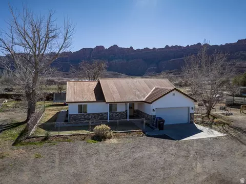 3492 E Kerby Ln, Moab, UT 84532