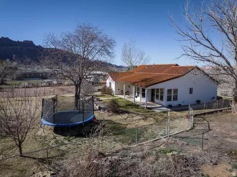 3492 E Kerby Ln, Moab, UT 84532 photo 8