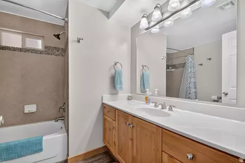 Bath - 315 E Jensen Ln E, Sterling, UT 84665 photo 9 of 10