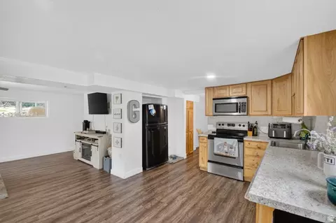 Kitchen - 315 E Jensen Ln E, Sterling, UT 84665 photo 7 of 10