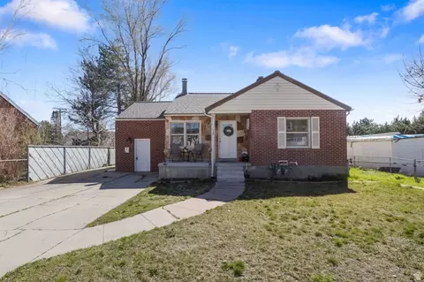 Exterior - 732 E 1000 S, Clearfield, UT 84015 photo 1 of 6