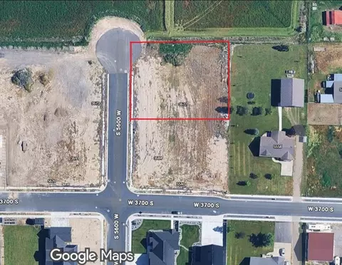 3672 S 5600 W #23, Hooper, UT 84315