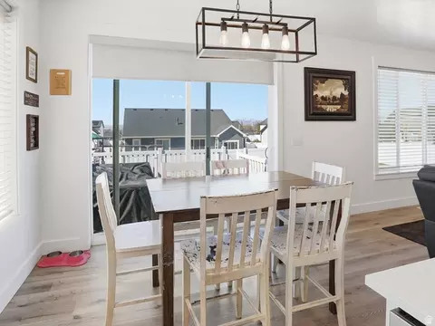 Dining - 641 S 380 E, Smithfield, UT 84335 photo 1 of 2