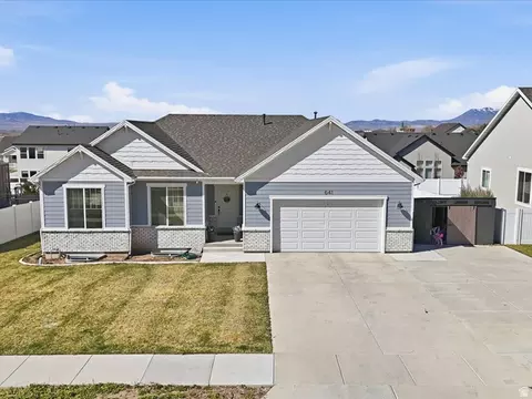 Exterior - 641 S 380 E, Smithfield, UT 84335 photo 8 of 13