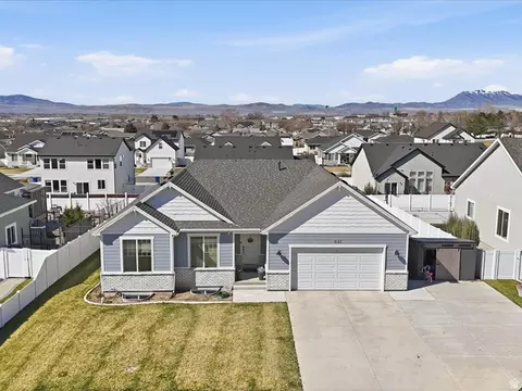 View/Area - 641 S 380 E, Smithfield, UT 84335 photo 1 of 11